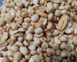 Foto langkah ke 2 dari resep Kacang Bawang Margarin 20 Menit.