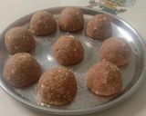 ચુરમા ના લાડુ (Churma Ladoo Recipe In Gujarati) રેસીપી સ્ટેપ8ફોટો