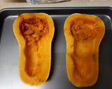 Une image de l'étape 2 de Butternut farcie au chèvre.
