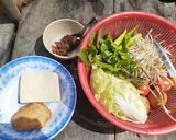 Hình bước làm 1 của món Canh chua chay và chả chén sốt cà