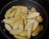 Foto del paso 1 de la receta Trampantojo. Patatas fritas con salsa de perejil y queso griego