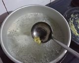 Foto langkah ke 3 dari resep Sop Sosis Ayam.
