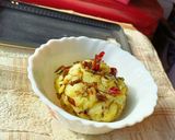নিমপাতা দিয়ে আলু সেদ্ধ মাখা (Nim aloo recipe in Bengali) রেসিপির ধাপ 4 ছবি