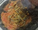 Foto langkah ke 3 dari resep Sambal Kecombrang Ikan Bilis.