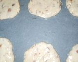 A picture of step 4 of Mexican Almond Cookies.