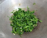 Foto langkah ke 3 dari resep #242 Tumis Selada Air.