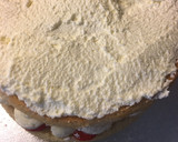 Foto del paso 10 de la receta: Minicake de nata y fresas con bizcocho genovés