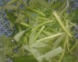 Foto langkah ke 1 dari resep Kangkung Crispy.