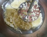 A picture of step 5 of Sorghum banana halwa.
