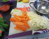A picture of step 1 of Spring rolls.