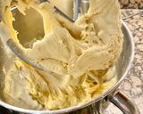 A picture of step 5 of Cake Filled with Special Christmas Cream.