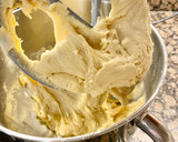 Foto del paso 5 de la receta: Pastel relleno con crema “especial Navidad”(Cake filled with cream “ special Christmas”)