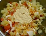 A picture of step 8 of Easy potato salad.