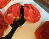 Une image de l'étape 3 de Salade feuille de chêne aux tomates cœur de bœuf,olives vertes et spiruline.