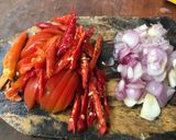 Foto langkah ke 2 dari resep Oseng daun singkong ebi udang pakai kaldu sapi👍🏻.
