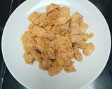 Foto langkah ke 3 dari resep Ayam saus telur asin.