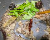 صورة لخطوة 6 من وصفة طريقة عمل رز ولحم غدا العيد شي فاخر من الآخر👏