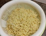 Foto langkah ke 1 dari resep Mie Telur Goreng.