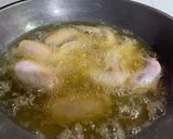 รูปขั้นตอนการทำที่ 4 ของ ปีกไก่ทอดเกลือ กรอบนอกนุ่มใน
