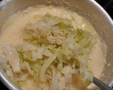Foto del paso 3 de la receta: Puré de patatas con col y queso