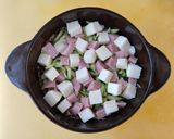 Foto del passaggio 5 della ricetta Tortini di riso con zucchine, prosciutto cotto e mozzarella