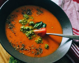 Foto del paso 1 de la receta: Crema de tomates asados con pesto de brócoli