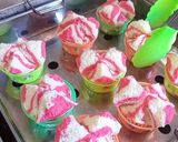 Foto langkah ke 4 dari resep Bolu kukus mekar merah putih.