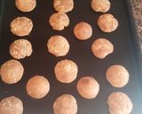 Foto del paso 3 de la receta: Pancitos para el mate, sin harina y con tomillo.😉😉👨‍🍳🧂