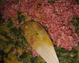 Foto del paso 2 de la receta: Calabacín relleno de espinacas y carne picada