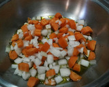 Foto del paso 1 de la receta: Pescado blanco en salsa de zanahoria