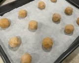 A picture of step 8 of Peanut Butter and Miso Cookies.