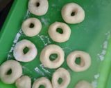 Foto langkah ke 4 dari resep Donat kentang.