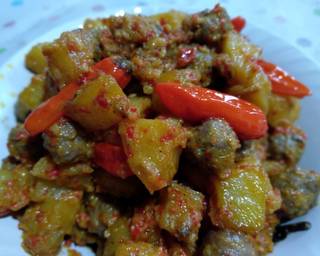 Sambal goreng kentang bola-bola daging langkah memasak 5 foto