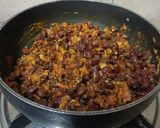 A picture of step 5 of Rajma Paneer Bharwa (stuffed) Paratha.