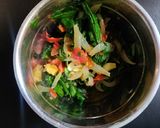 A picture of step 10 of Palak Paneer.