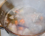 Foto del paso 4 de la receta: Estofado de gallina