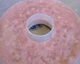 Foto langkah ke 5 dari resep Puding strawberry milk.