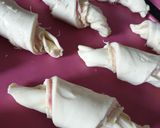 A picture of step 4 of Ham and Cheese Croissants 🥐.