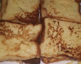 A picture of step 7 of French toast.