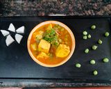 A picture of step 3 of Quick Matar Paneer Curry.