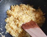 A picture of step 1 of Moong dal halwa.
