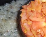 A picture of step 3 of Iranian omelette.