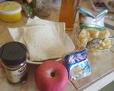 Foto langkah ke 1 dari resep Apple Pie stuffed French Toast.
