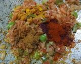 A picture of step 3 of Masala pav.