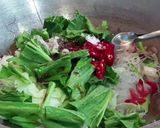 Foto langkah ke 4 dari resep 💕TUMIS BIHUN BUMBU IRIS.