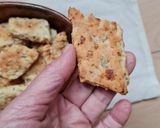 Foto del paso 4 de la receta: Bizcochitos de fugazza 🧅🧅 bocaditos de cebolla y orégano 😋