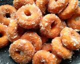 Gambar langkah 6 resipi Kuih Keria.