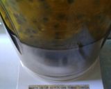 Foto langkah ke 1 dari resep Home Made Passion Fruit Syrup.
