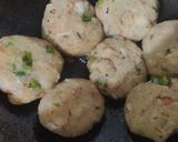 व्रत वाली टिक्की चाट(vrat wali tikki chaat recipe in hindi) रेसिपी चरण 5 फोटो