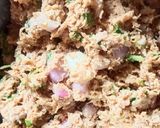 A picture of step 4 of Soya vadi pakoda.